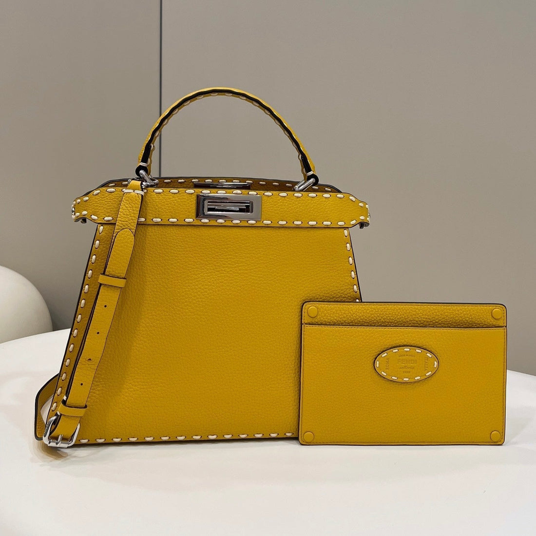 PEEKABOO ISEEU 33 IN YELLOW GRAINED CALFSKIN SILVER HARDWARE