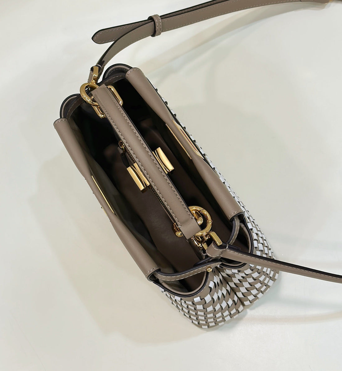 PEEKABOO 24 IN WHITE MIX BROWN INTERLACED CALFSKIN GOLD HARDWARE
