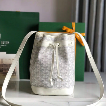 PETIT FLOT BUCKET BAG 22 IN WHITE GOYARDINE CANVAS AND LAMBSKIN TRIM