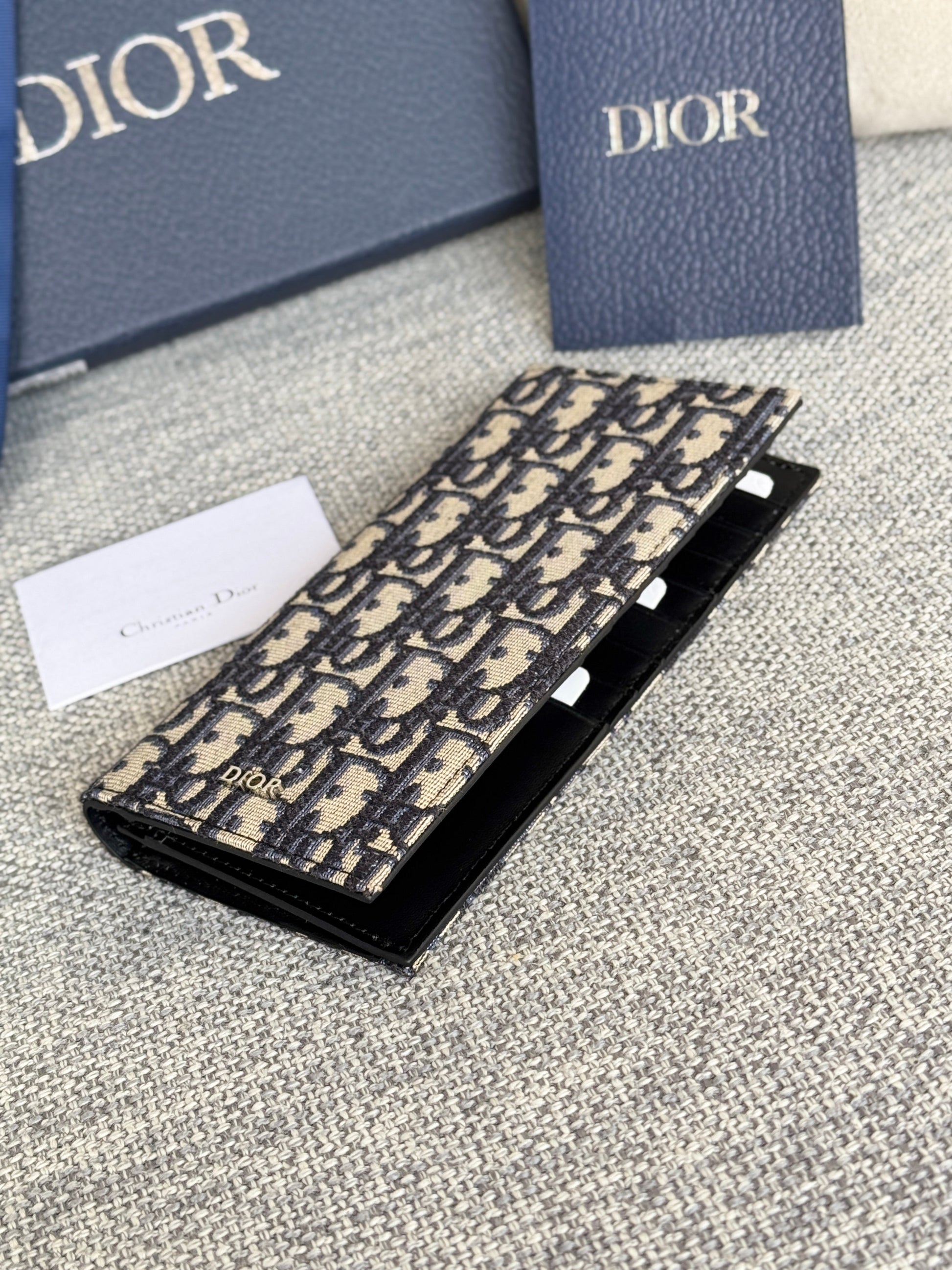 VERTICAL LONG WALLET 19 IN BLUE MONOGRAM OBLIQUE JACQUARD