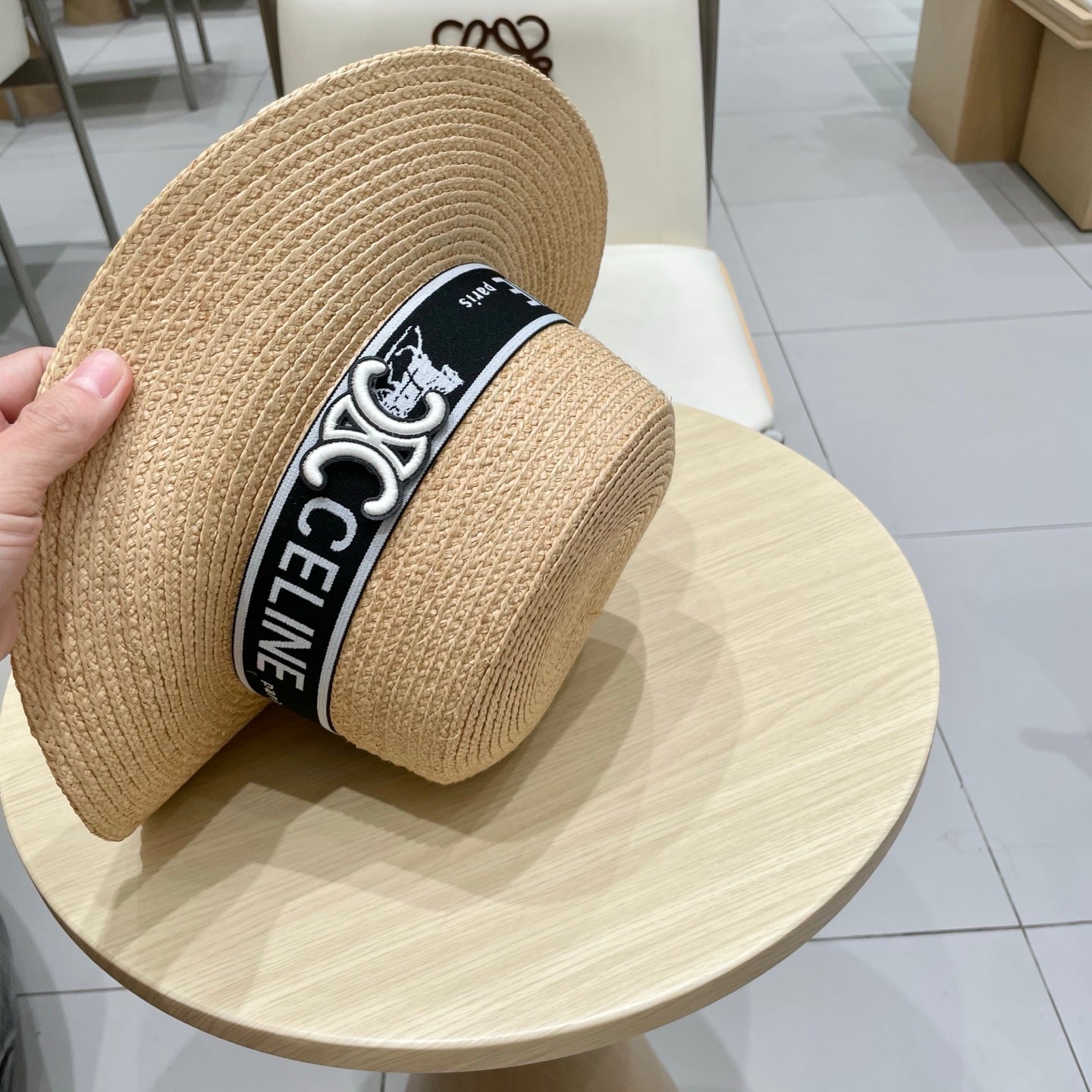 WIDE BRIM HAT MODEL 652234 IN NATURAL WOVEN STRAW