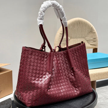 PINACOTECA TOTE BAG 38 IN BURGUNDY CALFSKIN