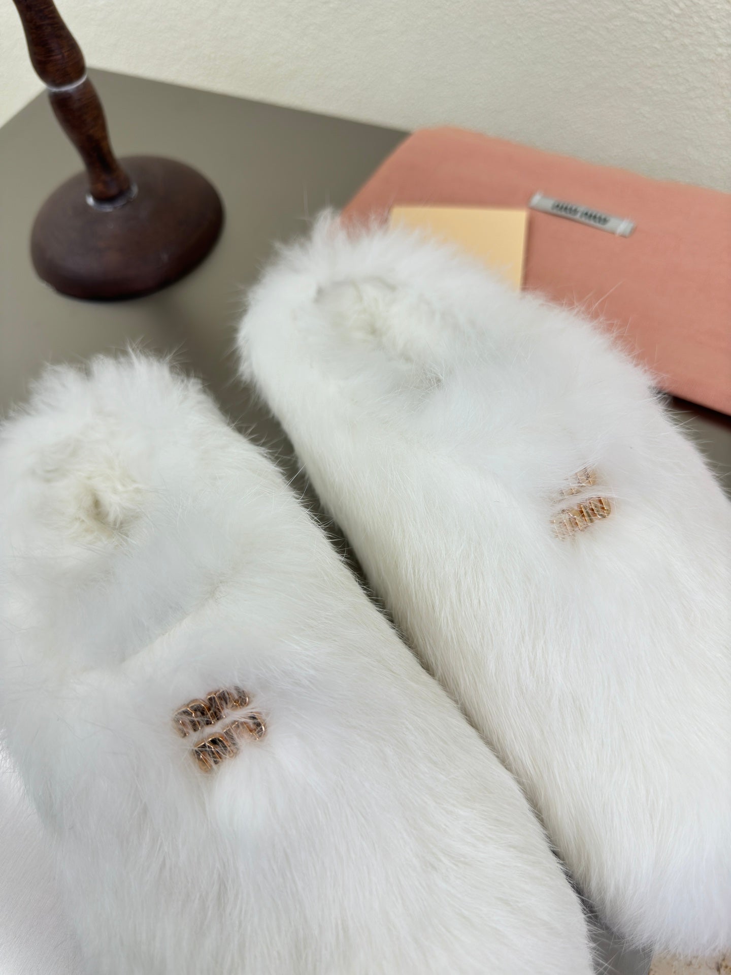 WHITE RABBIT FUR MULES
