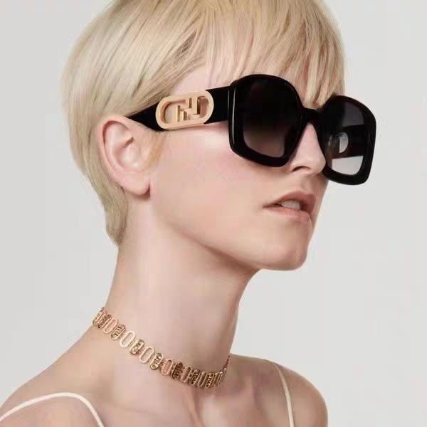 OVERSIZES FF DIAMONDS SQUARE SUNGLASSES 563315 IN ACETATE