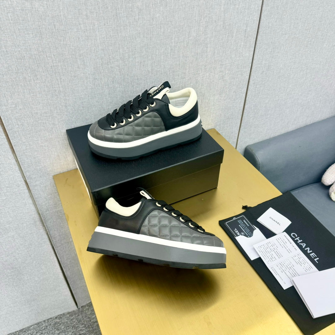 PLATFORM SHOES IN BLACK LAMBSKIN