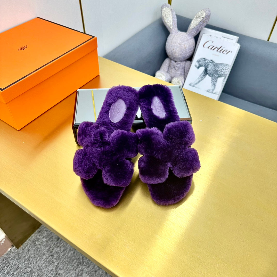 ORAN SHEARLING SANDALS PLUM PURPLE